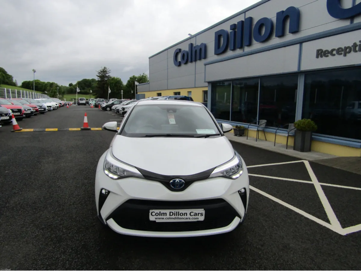 Toyota C-HR ICON HEV CVT HYBIRD - Image 4