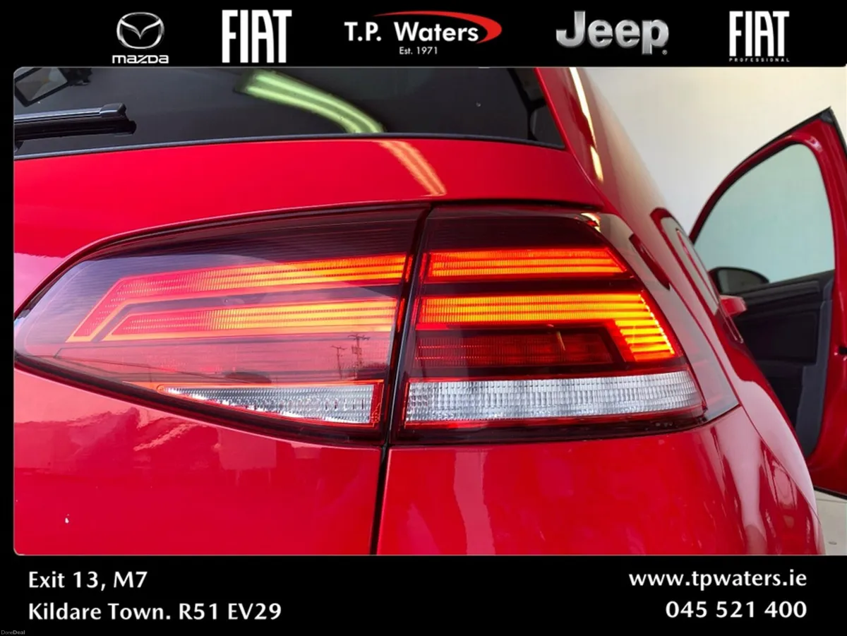 Volkswagen Golf 1.2 TSI AUTOMATIC - REVERSING CAME - Image 3