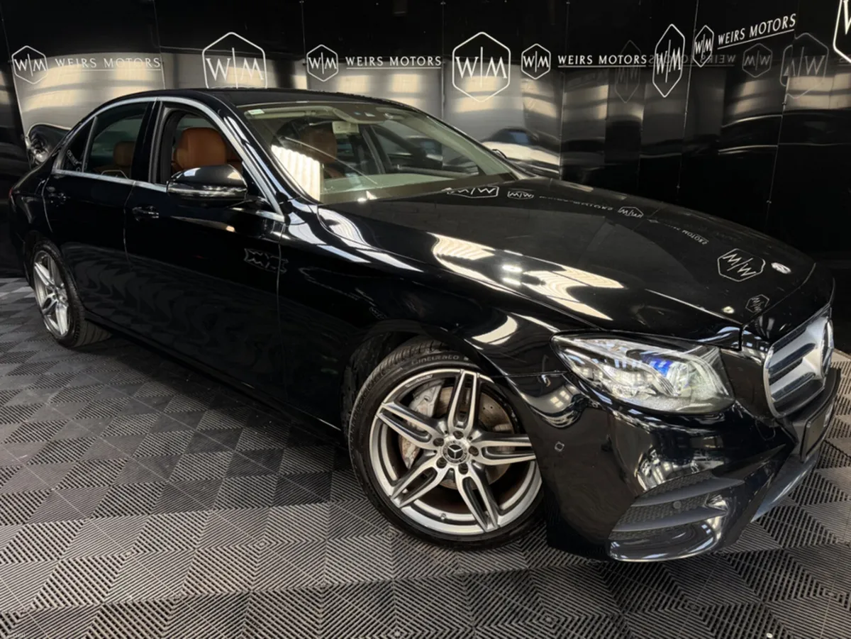 Mercedes-Benz E-Class E220D AMG ONE OWNER 4DR AUTO - Image 4