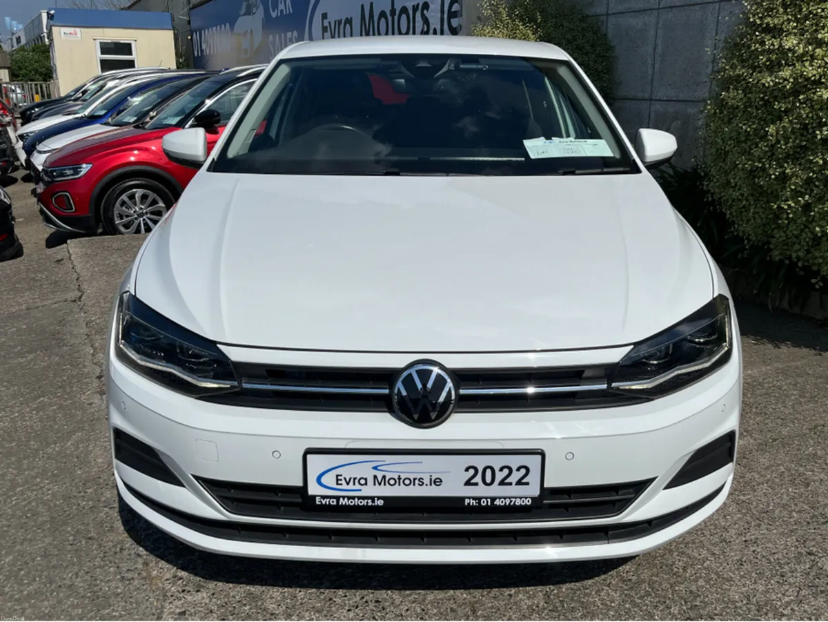Volkswagen Polo COMFORTLINE AUTOMATIC 1.0 PETROL / - Image 2