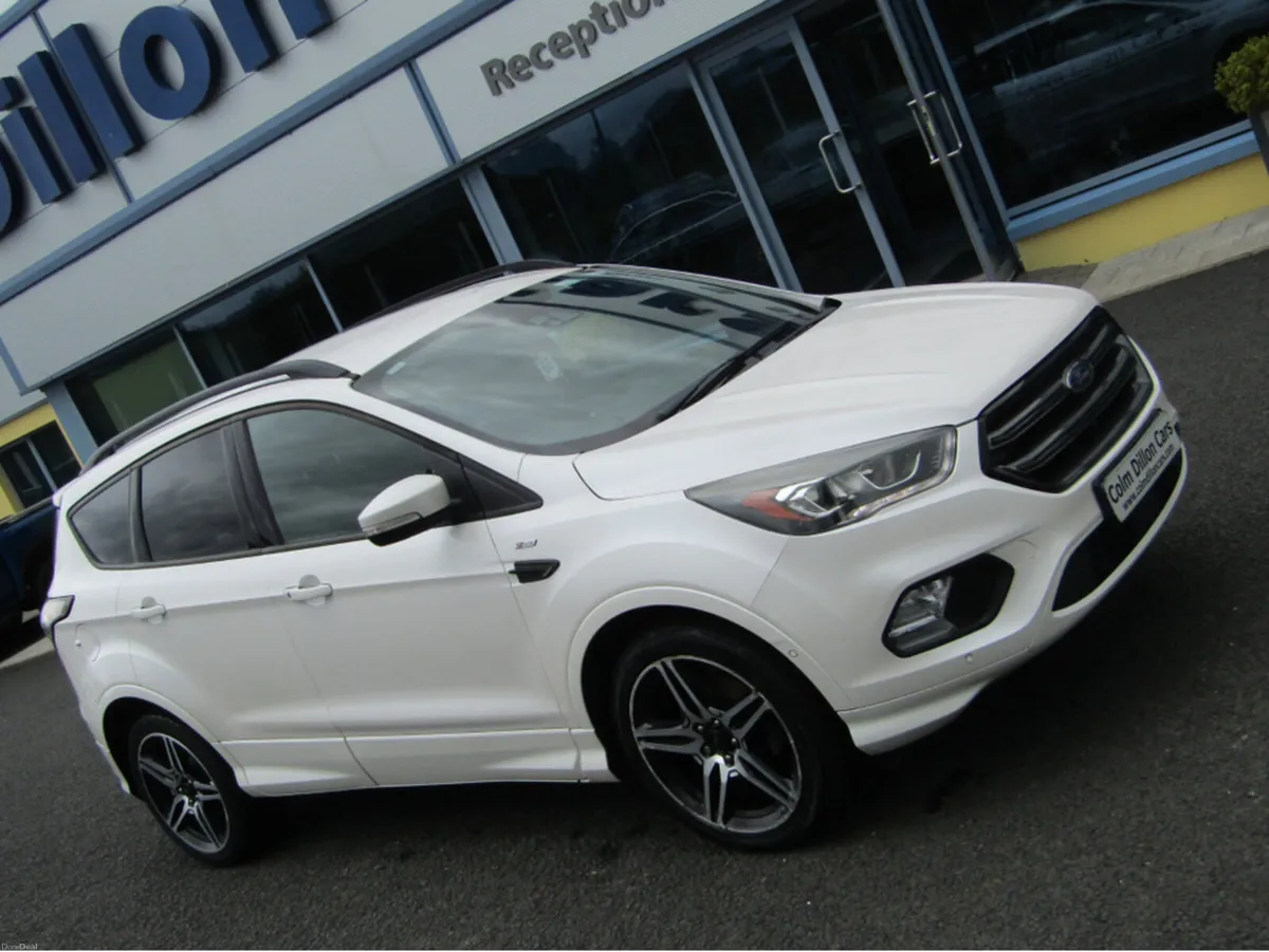 Ford Kuga 2.0 TDCI ST-LINE FWD  150PS 5DR - Image 2