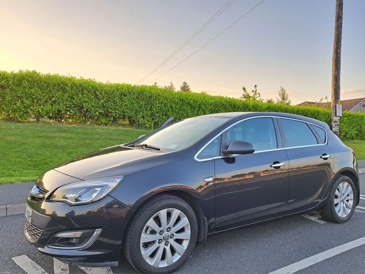 Wauxhall Astra  Top  Spec  Elite  2.0 CDTI - Image 1