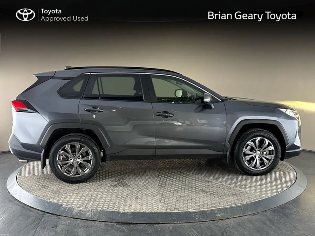 Toyota RAV4 HYBRID SOL - Image 3