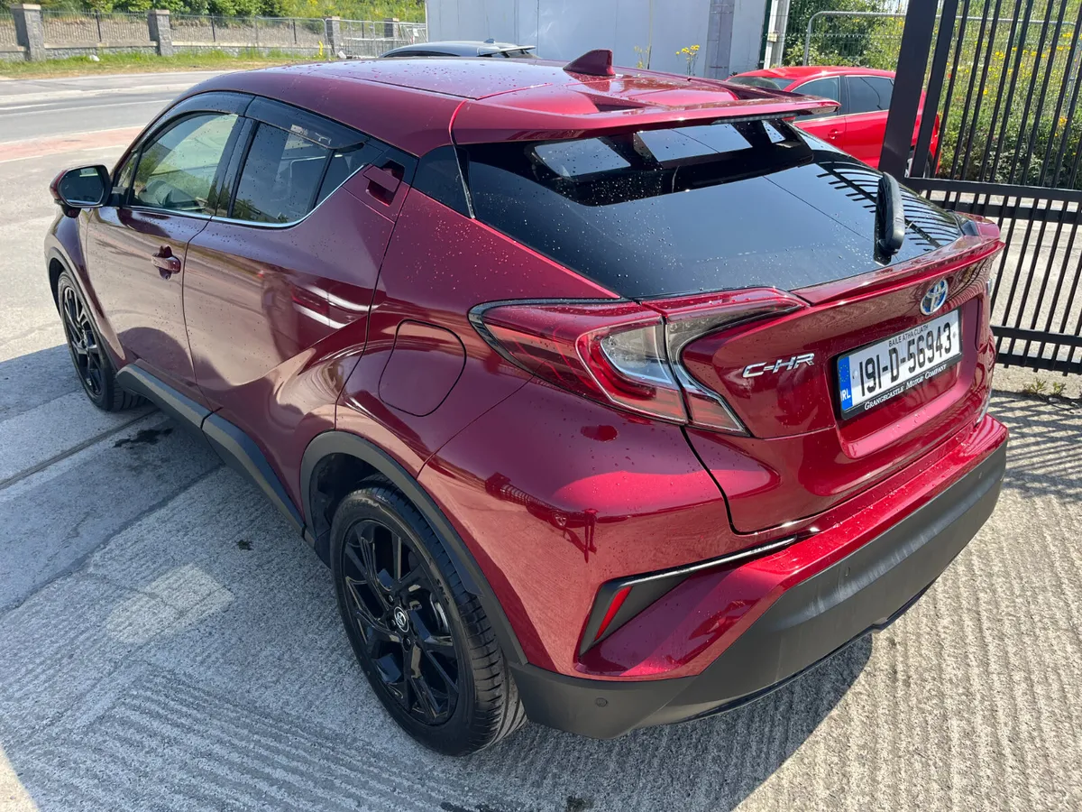 TOYOTA C-HR 2019, 1.8 HYBRID AUTO HIGH SPEC - Image 5