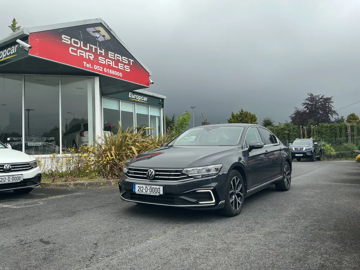 2021 VOLKSWAGEN PASSAT GTE S-A DSG PHEV AUTO - Image 2