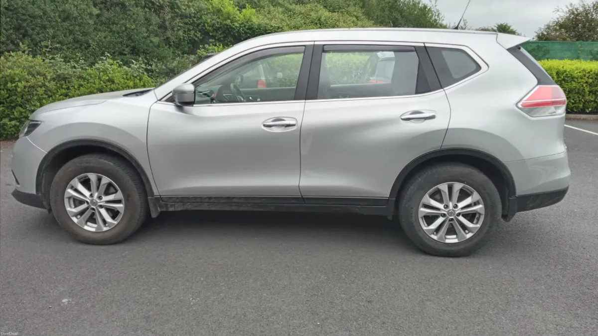 NISSAN XTRAIL/2015/1.6 DIESEL/7 SEATER/MANUAL - Image 5