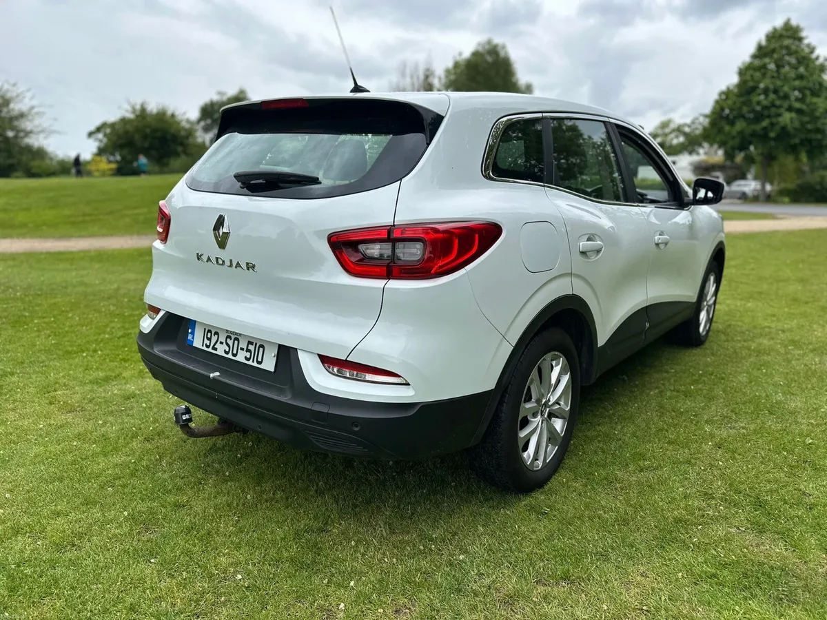 Renault Kadjar NEW NCT 01/28 Tax 12/26 - Image 4