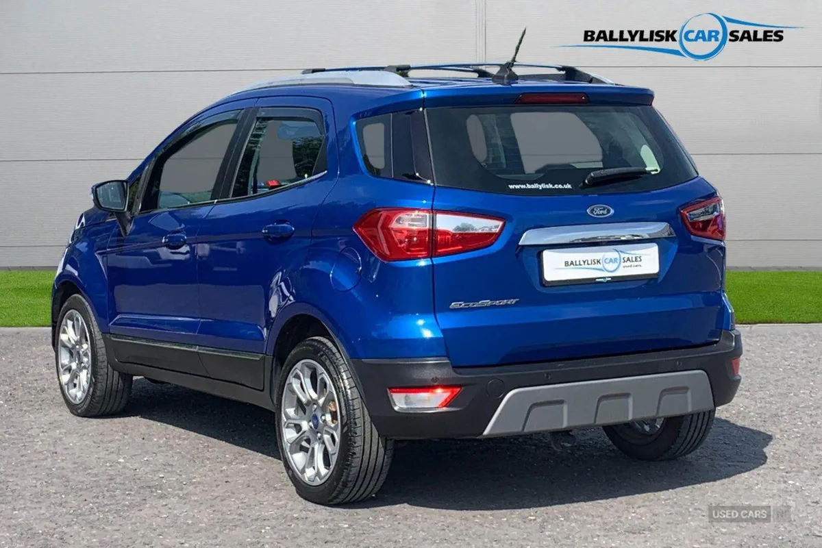 Ford EcoSport 1.5 Tdci 100PS Titanium in Blue with - Image 2