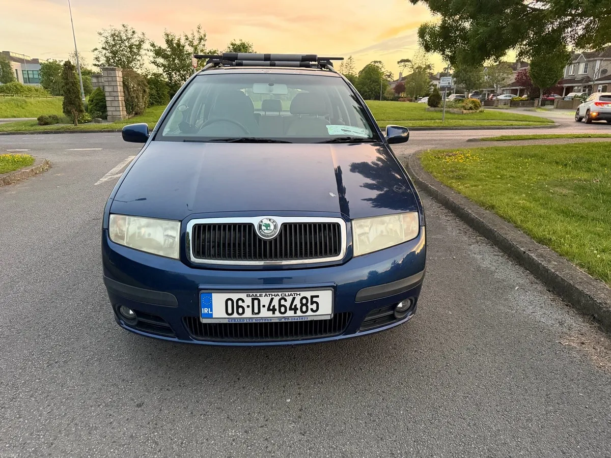 Skoda fabia 1.4 petrol Automatic - Image 1