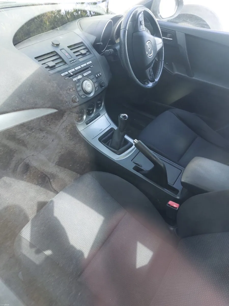 Mazda Mazda3 2011 - Image 4