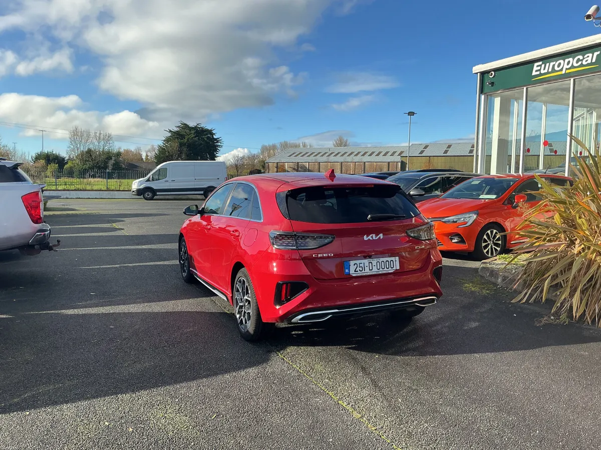2025 KIA CEED G-LINE 1.5L PETROL - Image 6