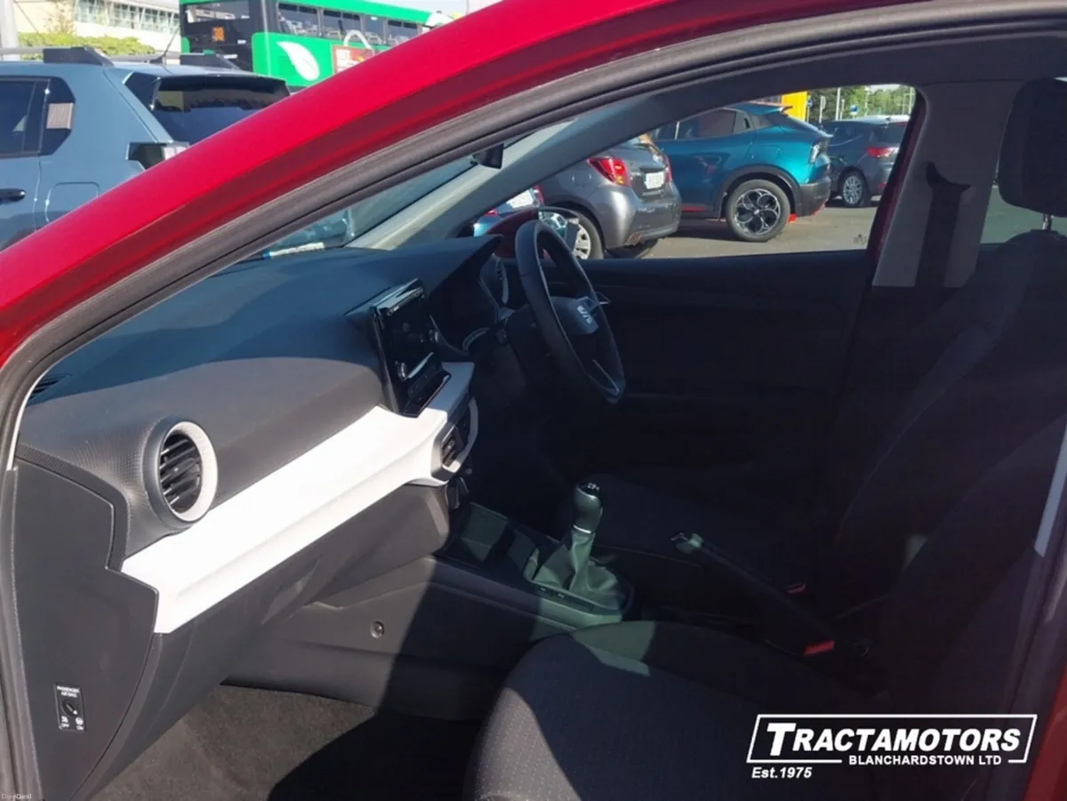 SEAT Ibiza 1.0 MPI 80HP SE+ - Image 4