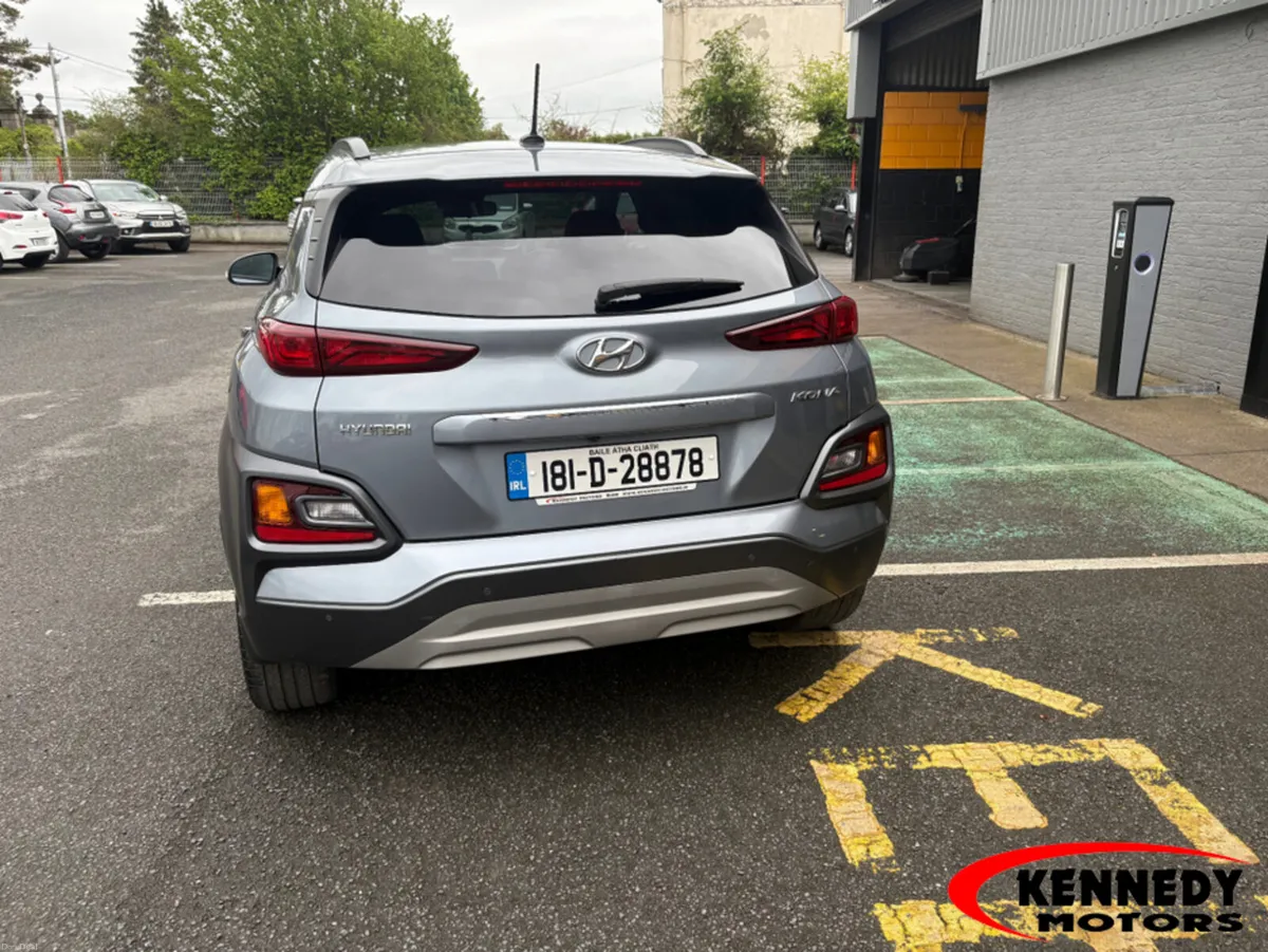 Hyundai KONA KAUAI 2WD PREMIUM 5DR - Image 3