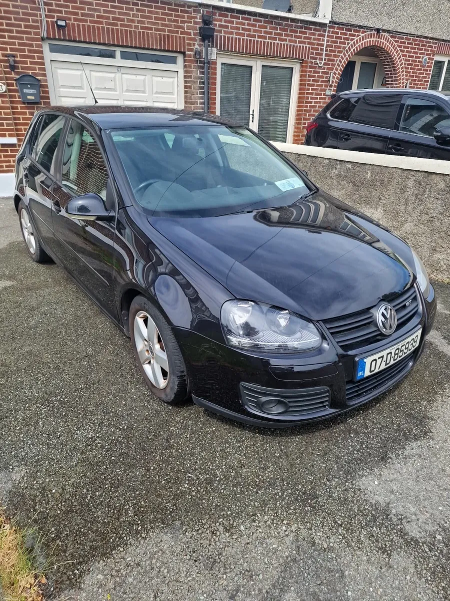Volkswagen Golf GT - service history . - Image 1