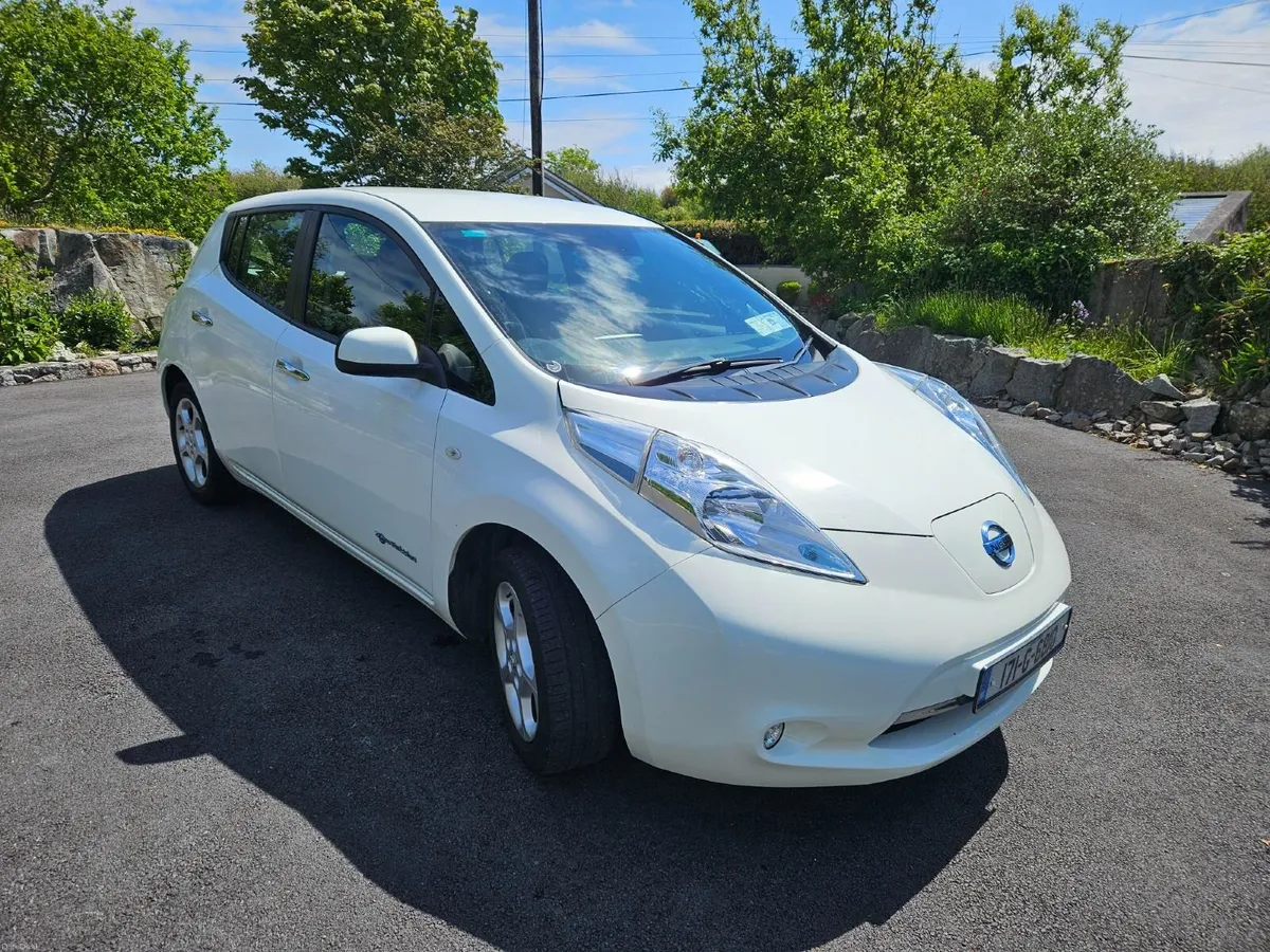 Nissan Leaf 2017 30KWh Low Milage - Image 4