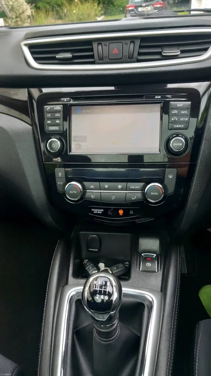 Nissan Qashqai 1.2 DIG NTEC Full Spec - Image 4
