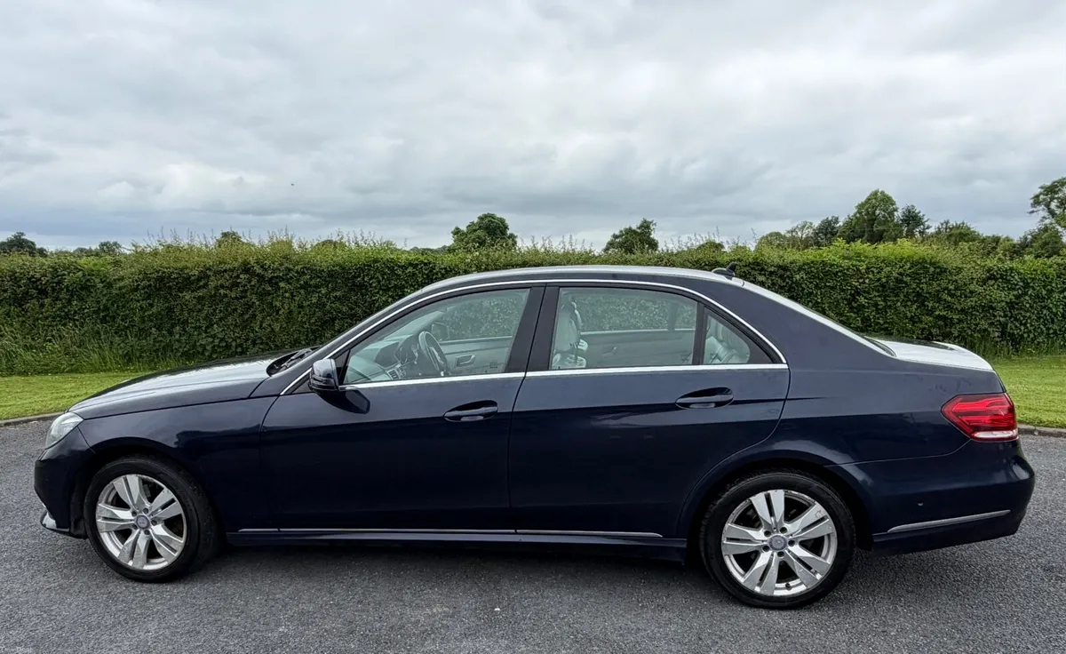 Mercedes E250 Cdi Avantgarde 2013 Automatic - Image 3
