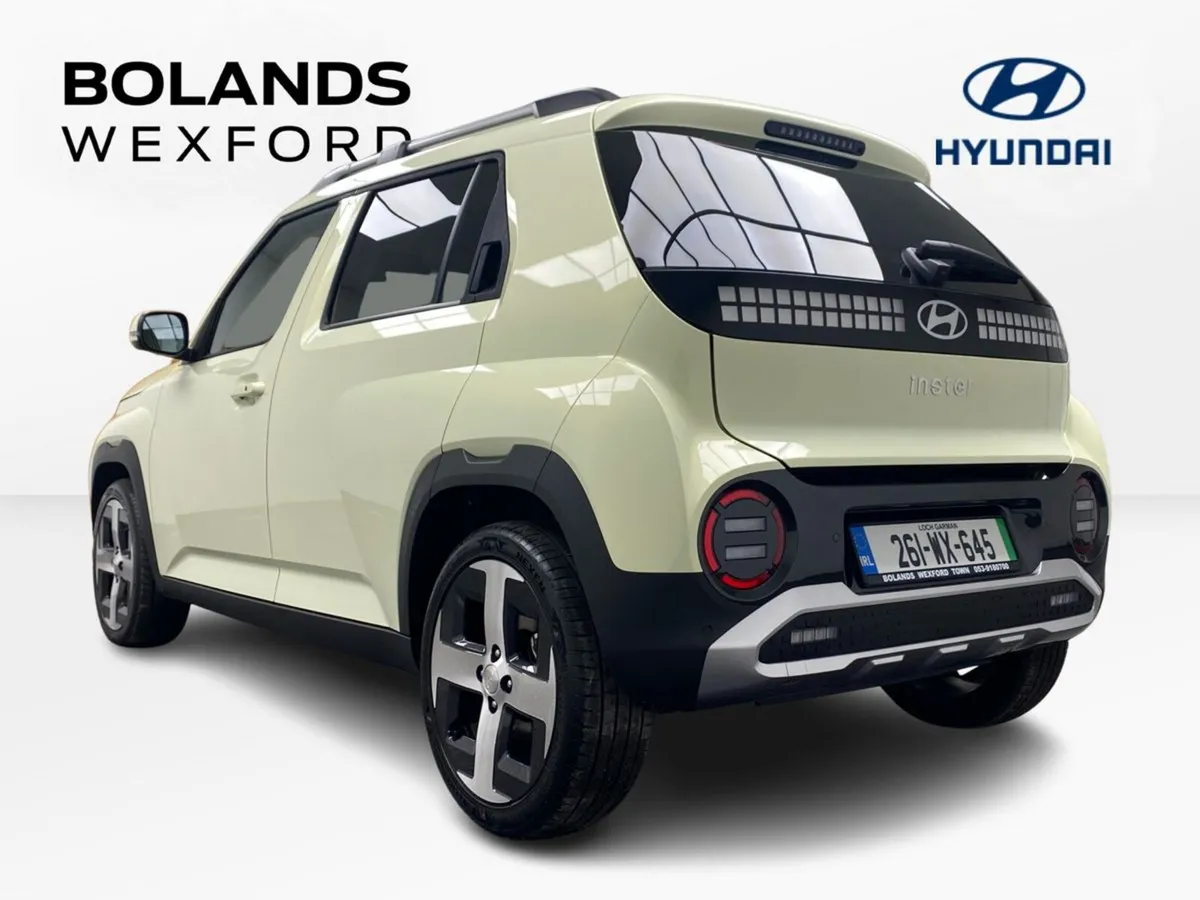 Hyundai INSTER Elegance 49kWh Auto - Image 4