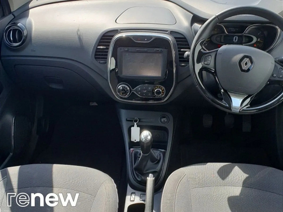 Renault Captur dCi 90 S&S INTENSE - Image 3