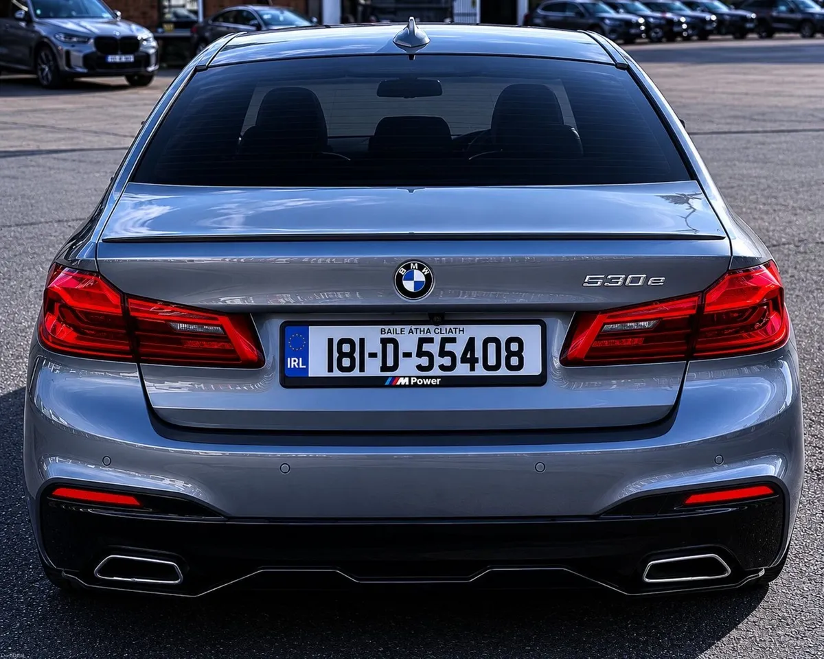 BMW 530e Plug-in Hybrid M Sport - Image 4