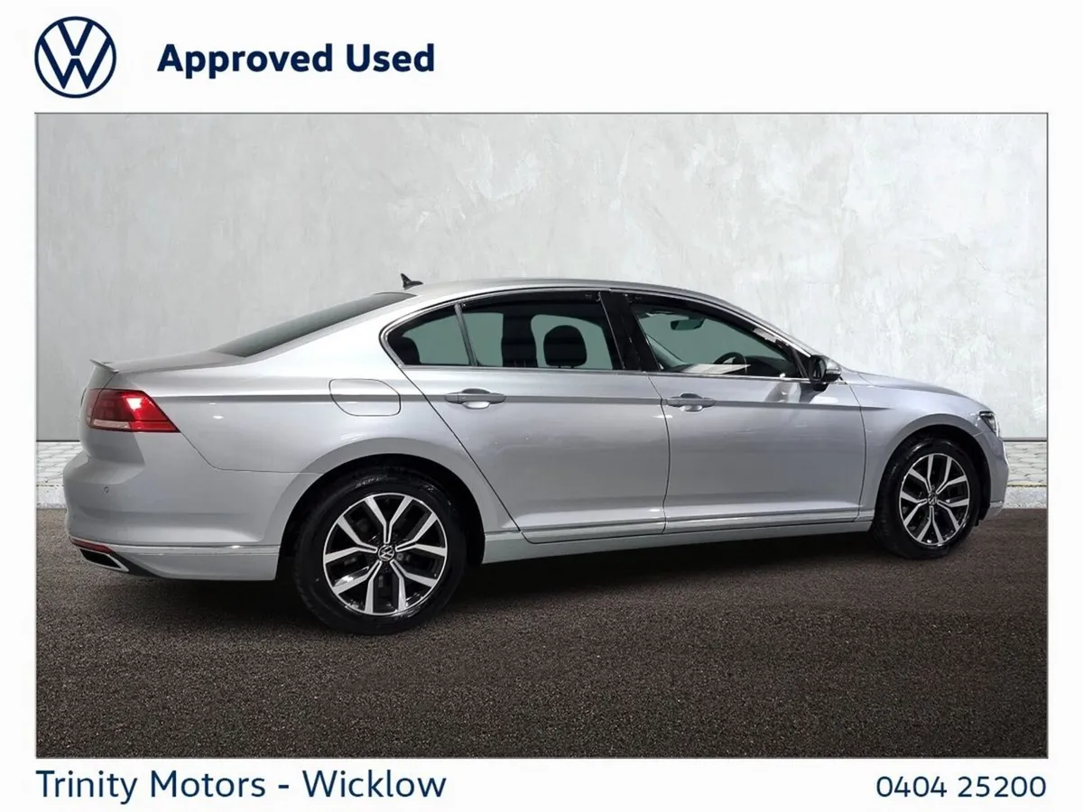 Volkswagen Passat ** DEPOSIT TAKEN ** ELEGANCE ** - Image 3