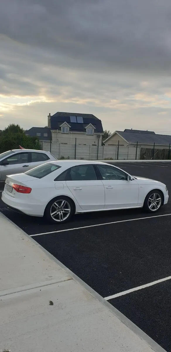 Audi A4 2013 - Image 4