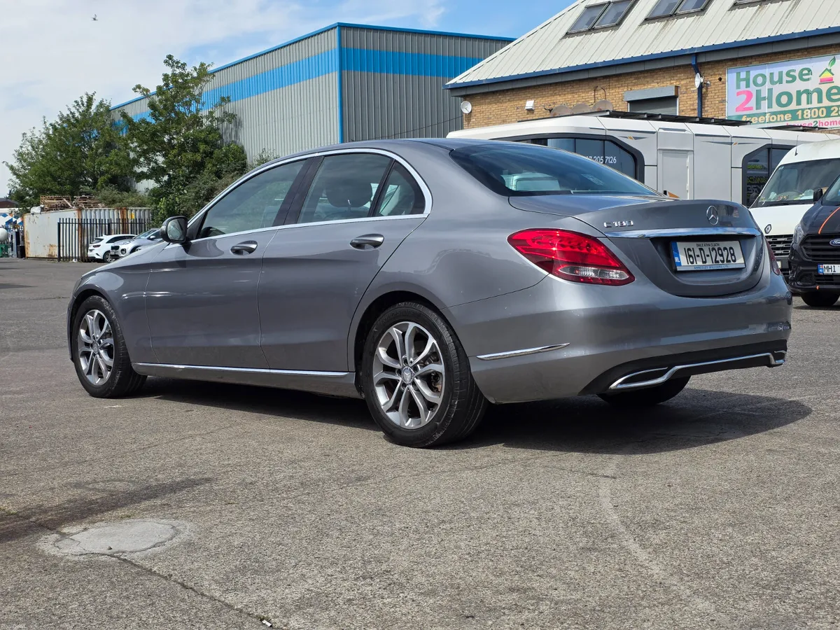 Mercedes-Benz C 180 AVANTGRADE AUTOMATIC - Image 4