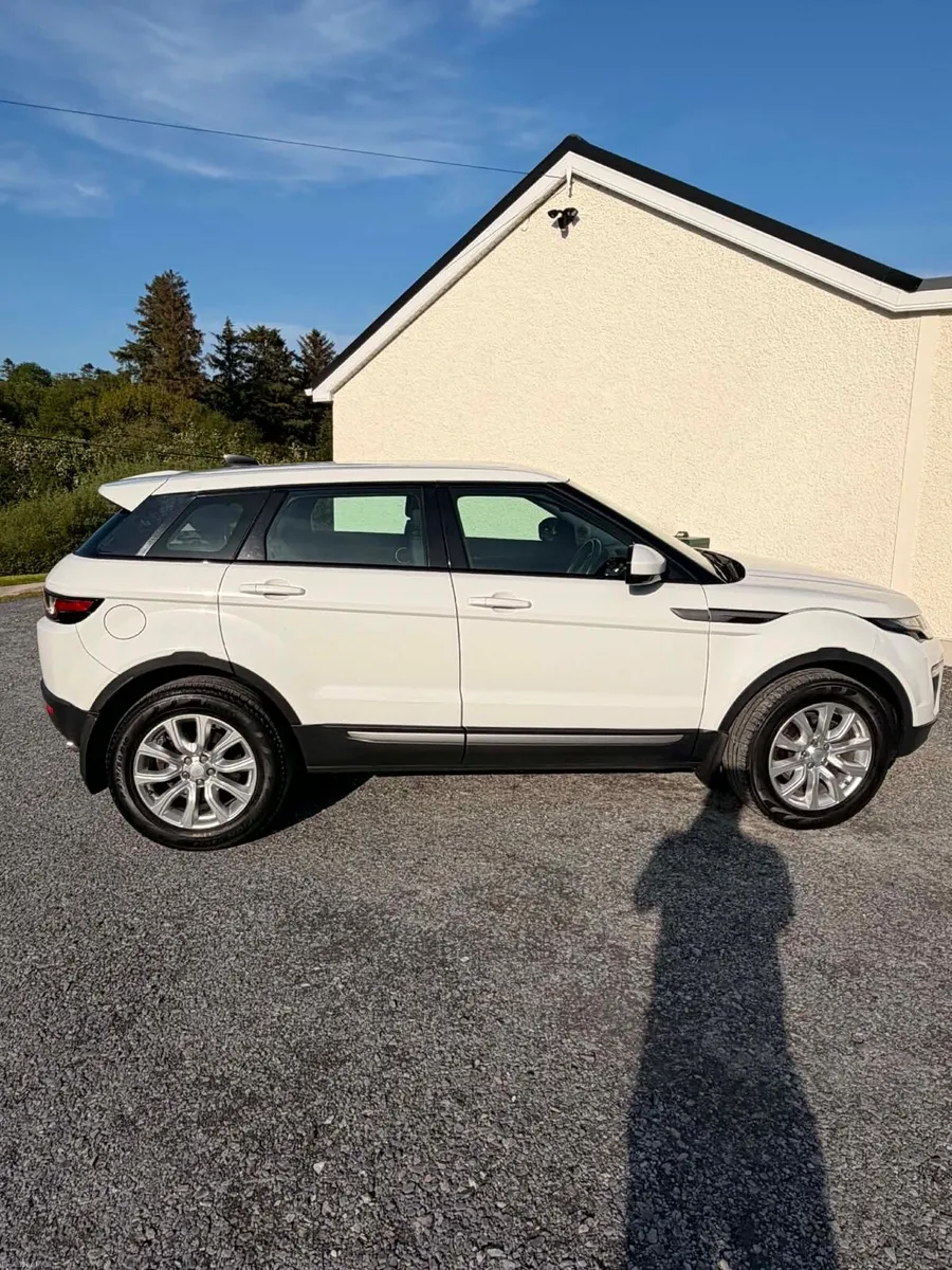 2017 Range Rover Evoque - Image 4