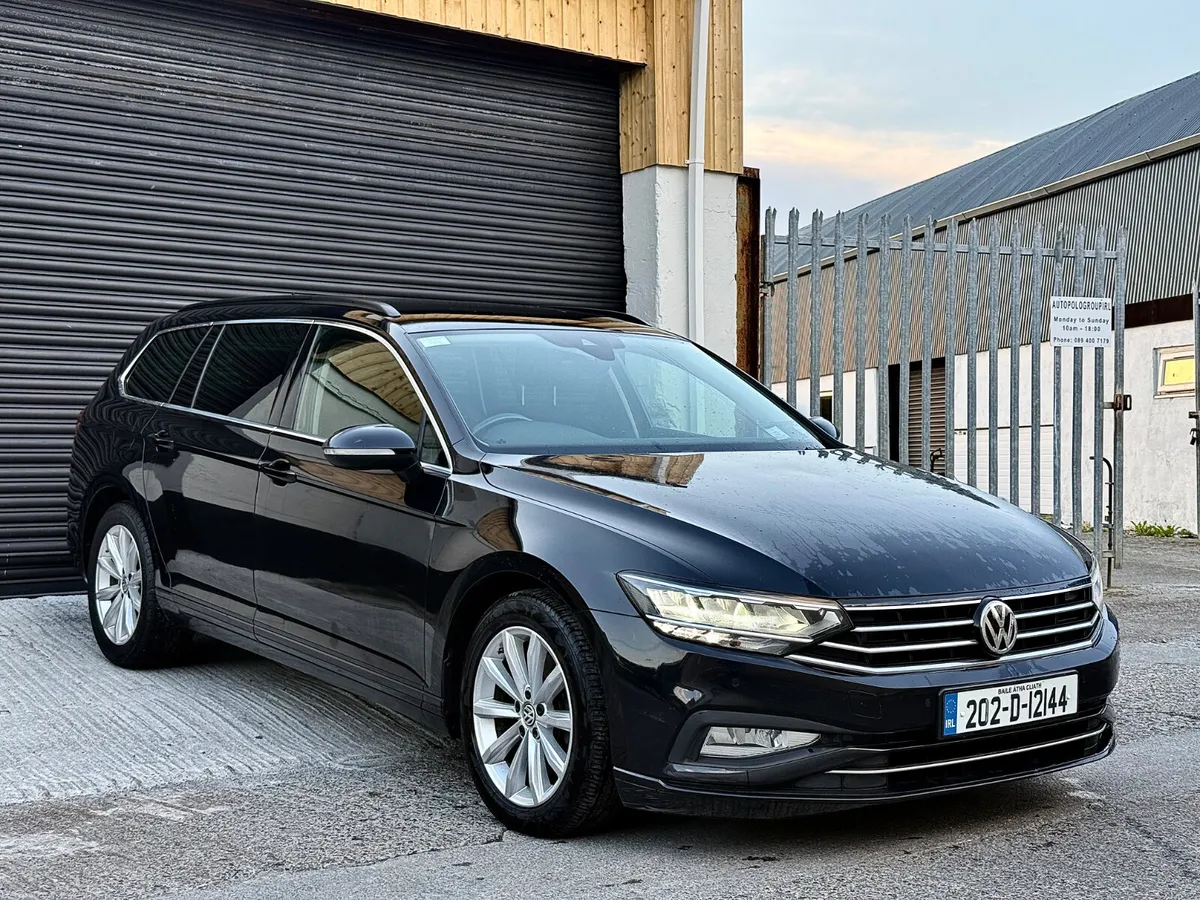 Volkswagen Passat 2020 - Image 5