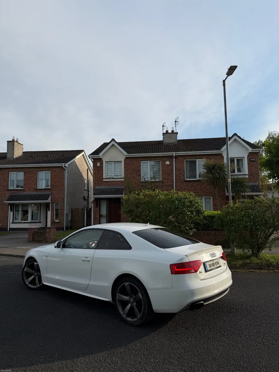 Audi A5 2.0TDI Automatic - Image 4