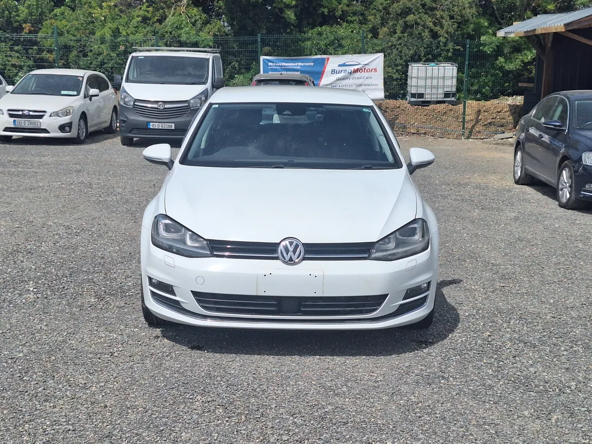 2015 Volkswagen Golf 1.4 TSI| Leather interior - Image 2