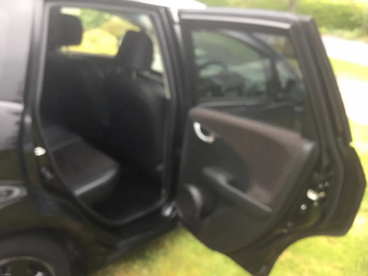 Honda Fit 2013 - Image 3