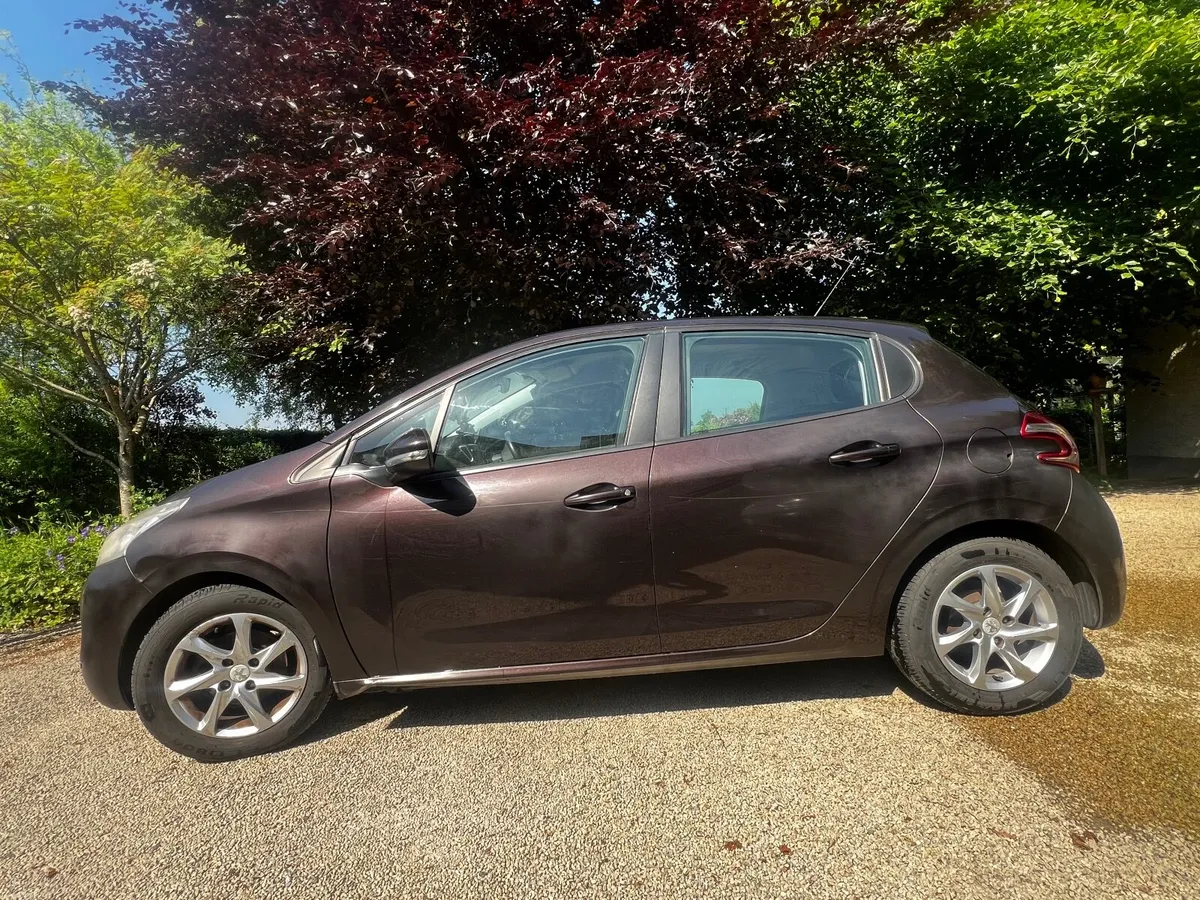 Peugeot 208 2013 - Image 4
