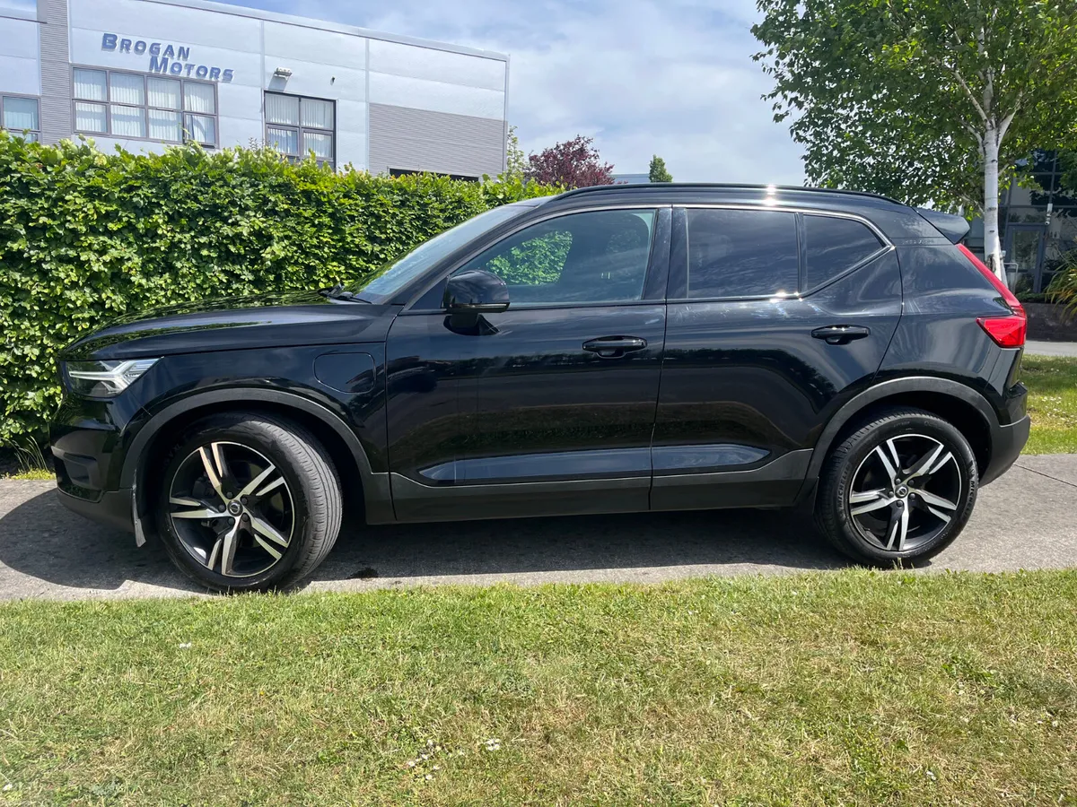 Volvo XC40 2020 1.5  R Design*Phev* - Image 5