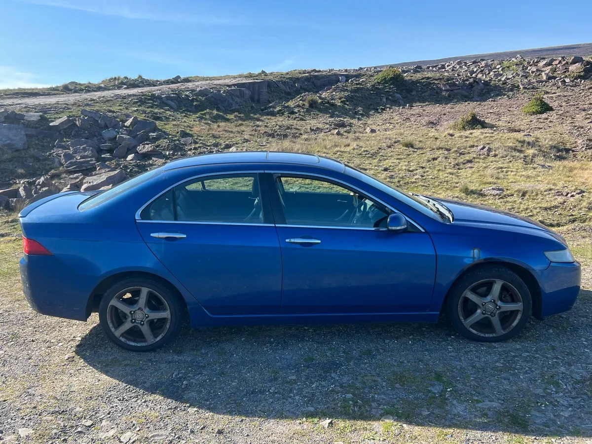 Honda accord - Image 5