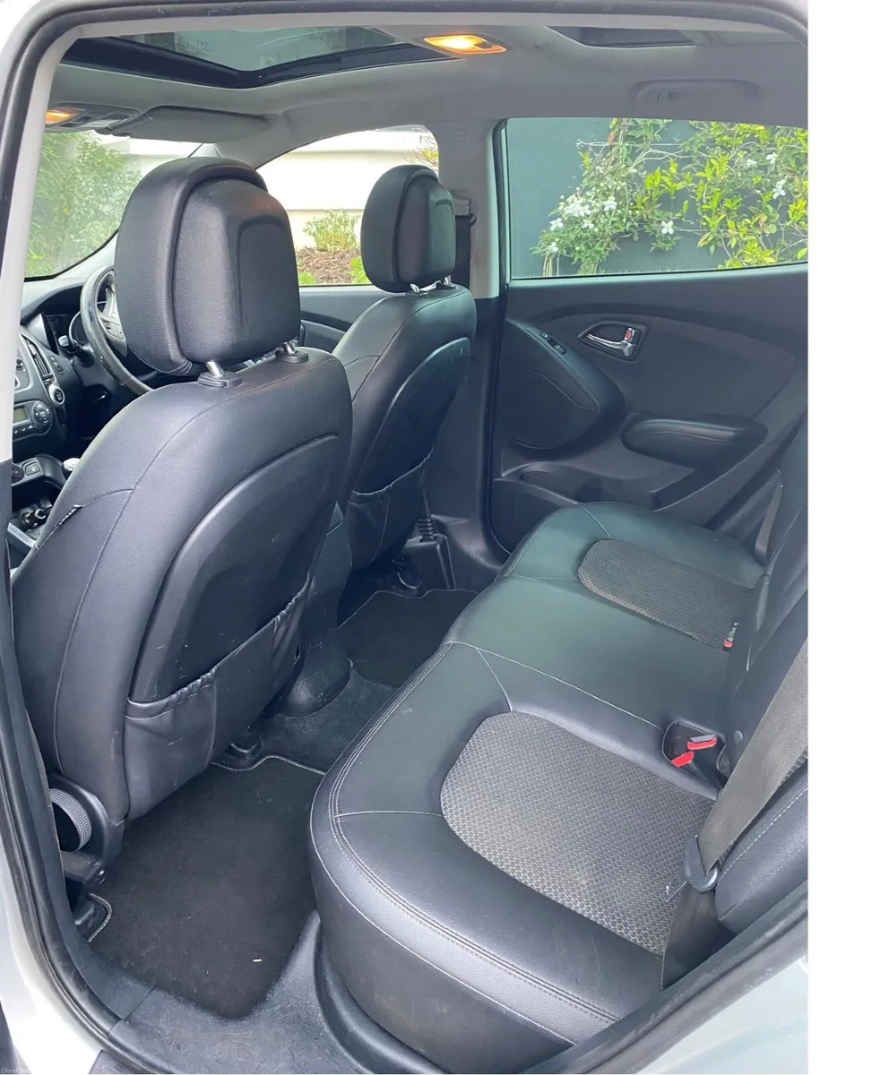 Hyundai ix35 2012 - Image 2
