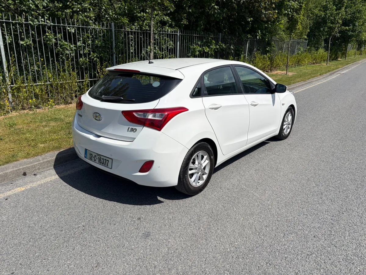 Hyundai i30 2012 nct12/26 - Image 4