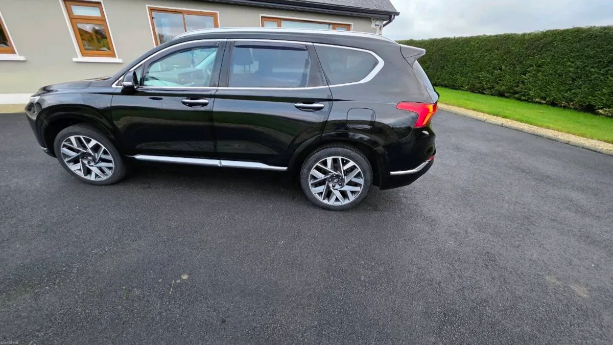 Hyundai Santa FE - Image 5