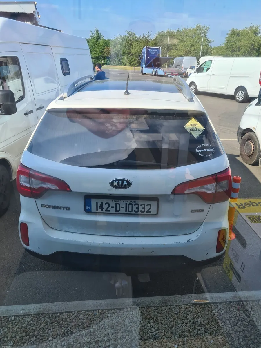 Kia Sorento 2014 - Image 2