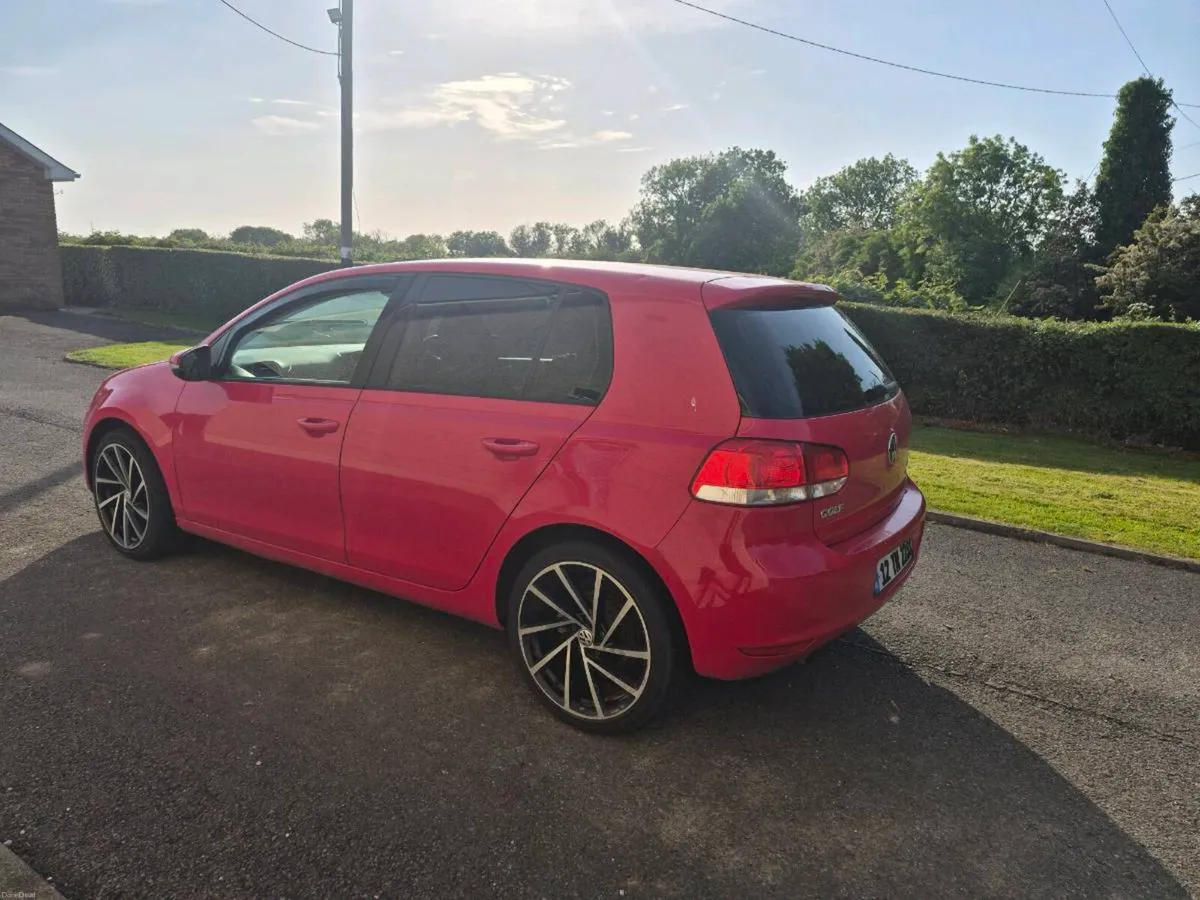 Car - Image 4