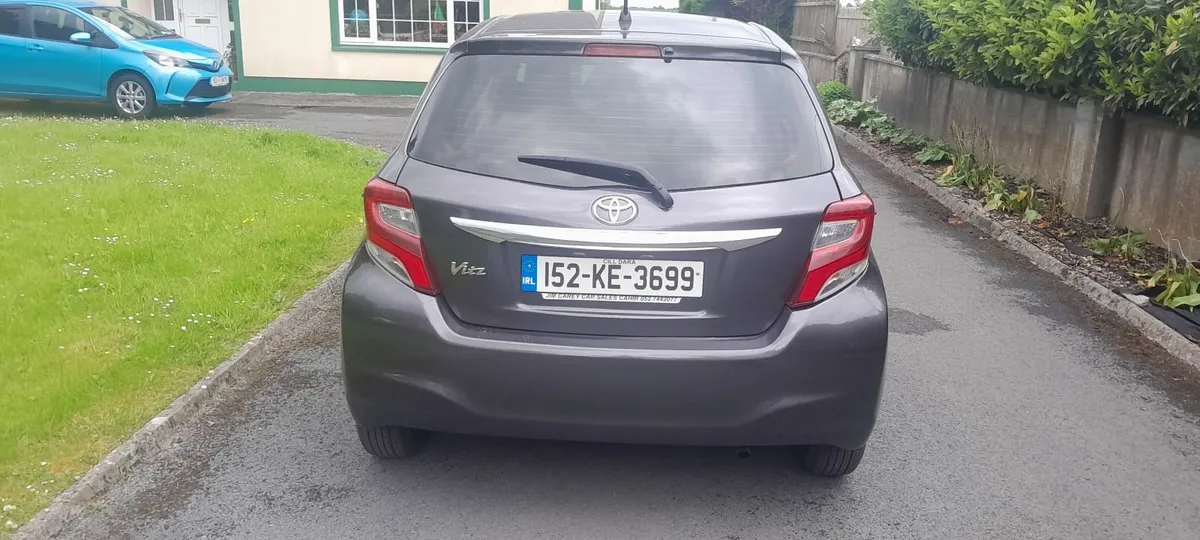 Toyota Vitz 2015 - Image 4
