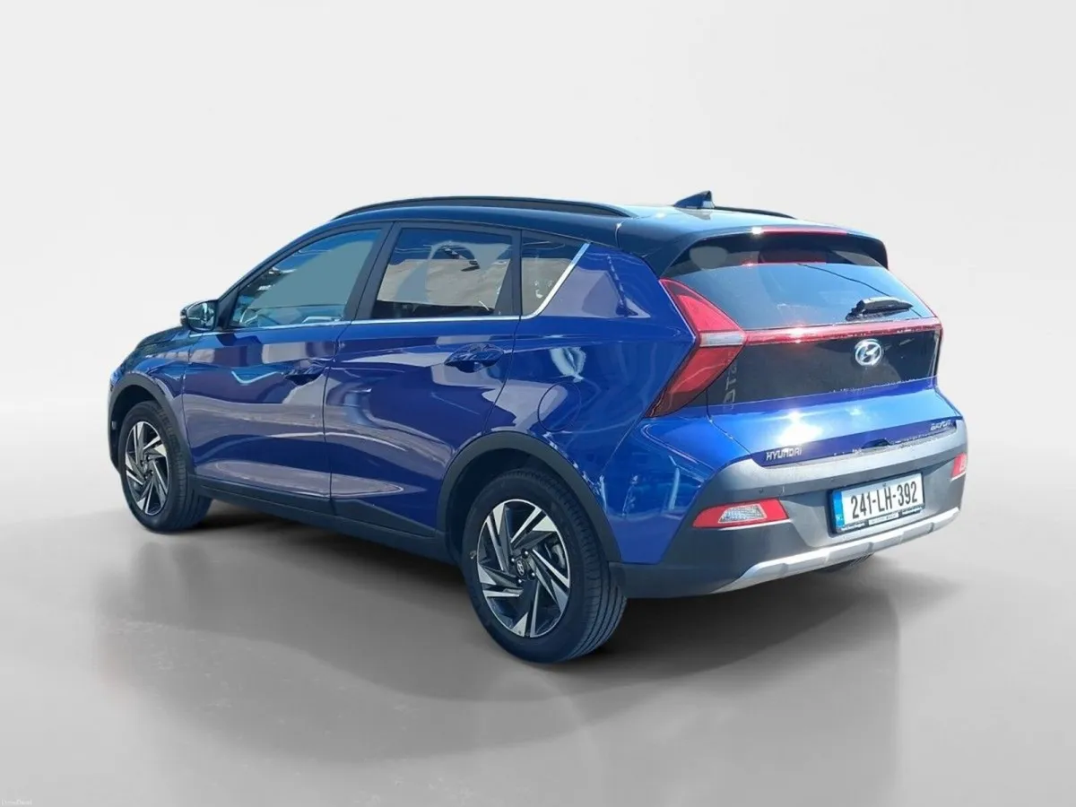Hyundai Bayon Bayon Executive w.2 Tone Roof - Image 6