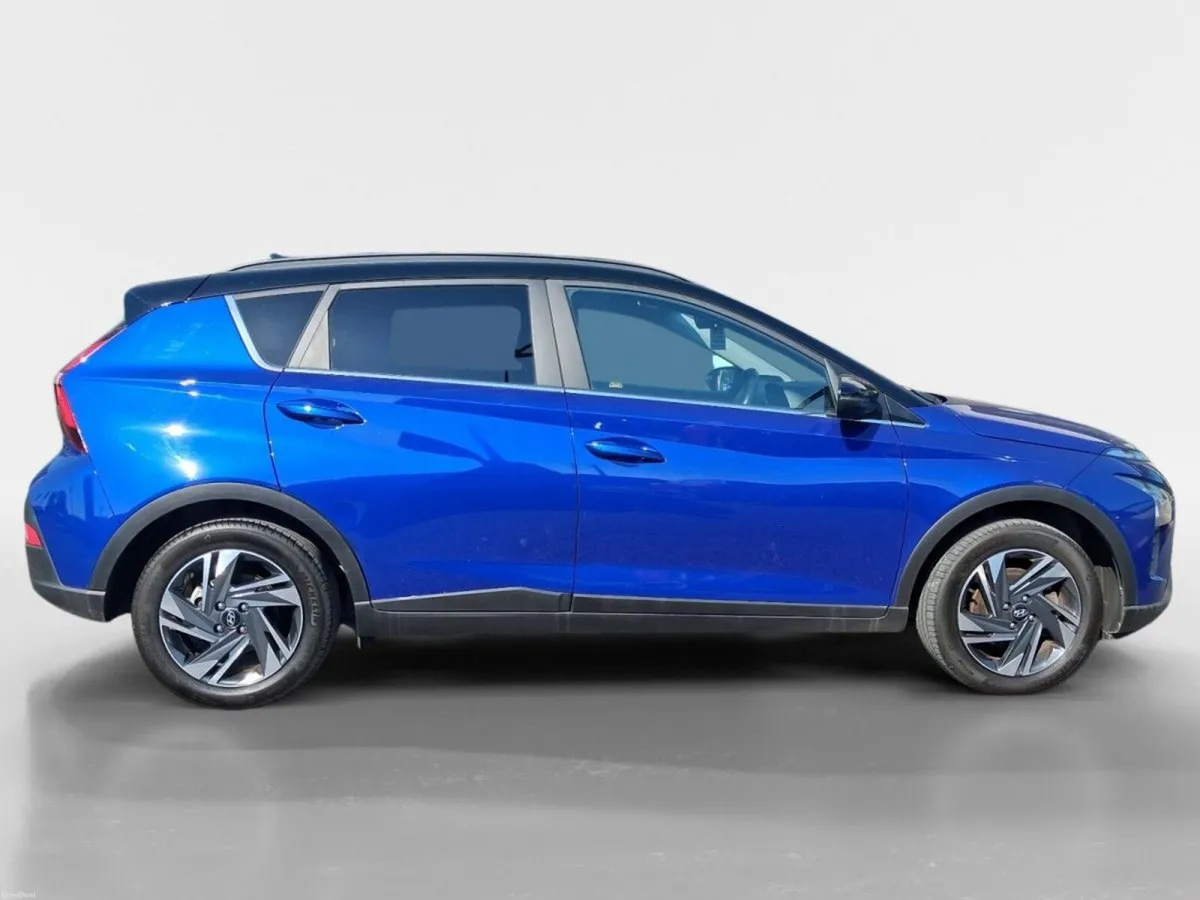 Hyundai Bayon Bayon Executive w.2 Tone Roof - Image 2