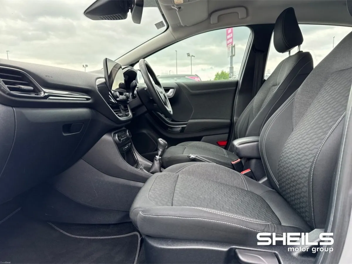 Ford Puma 1.0T EcoBoost mHEV 125PS Titanium - Image 5