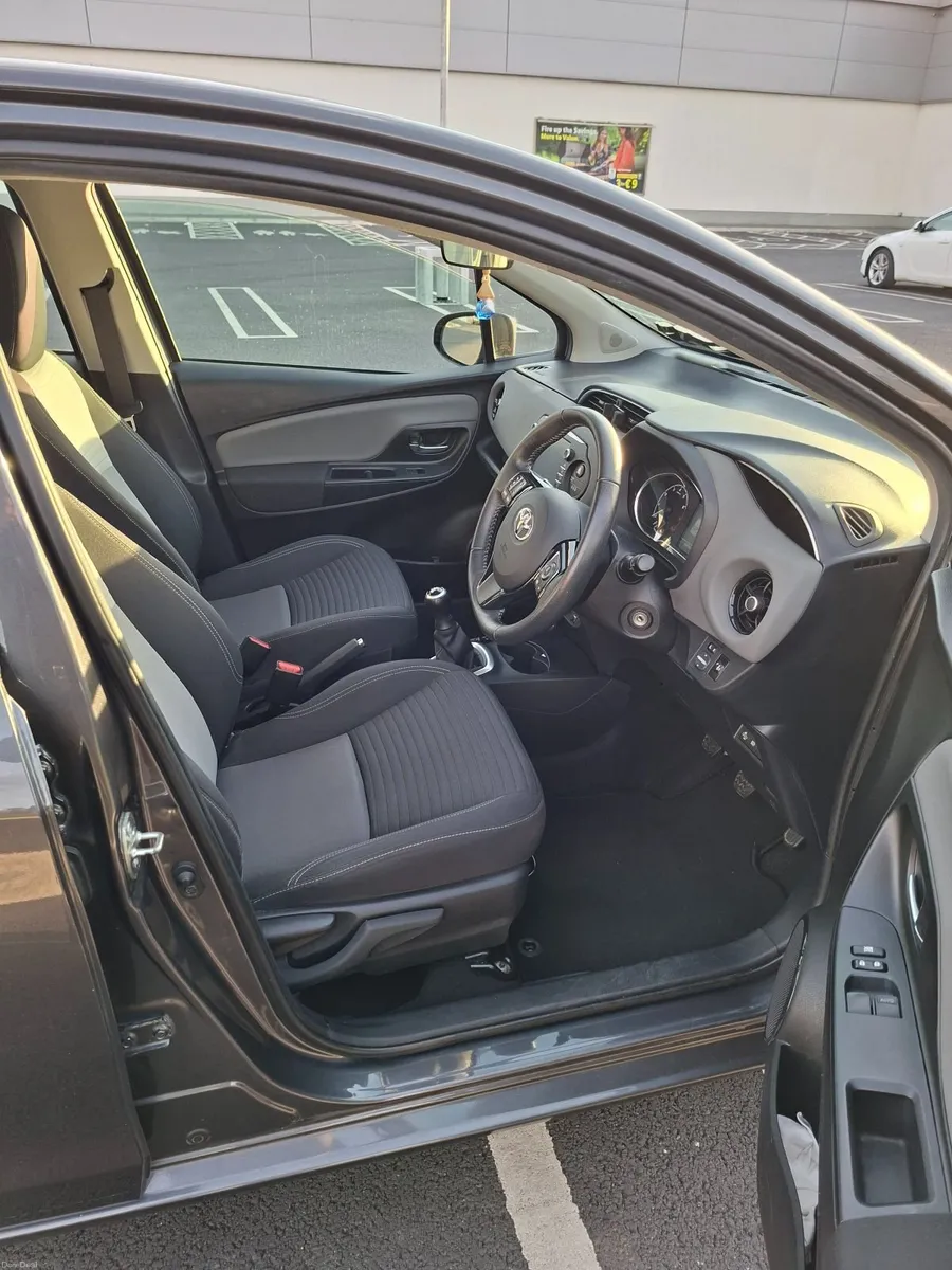 Toyota Yaris 2020 Luna spec - Image 5