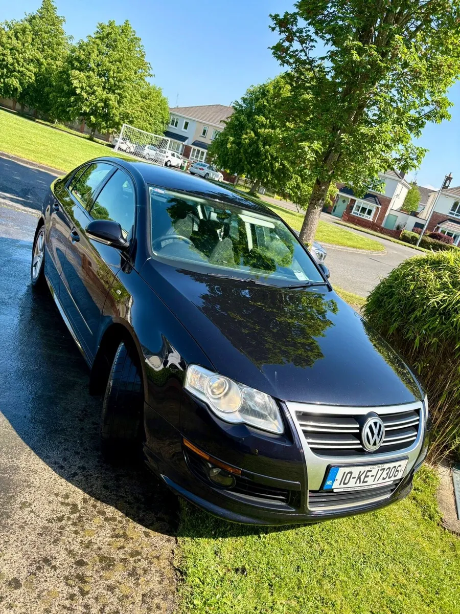 Volkswagen Passat R-Line B6 2.0 TDI - Image 1