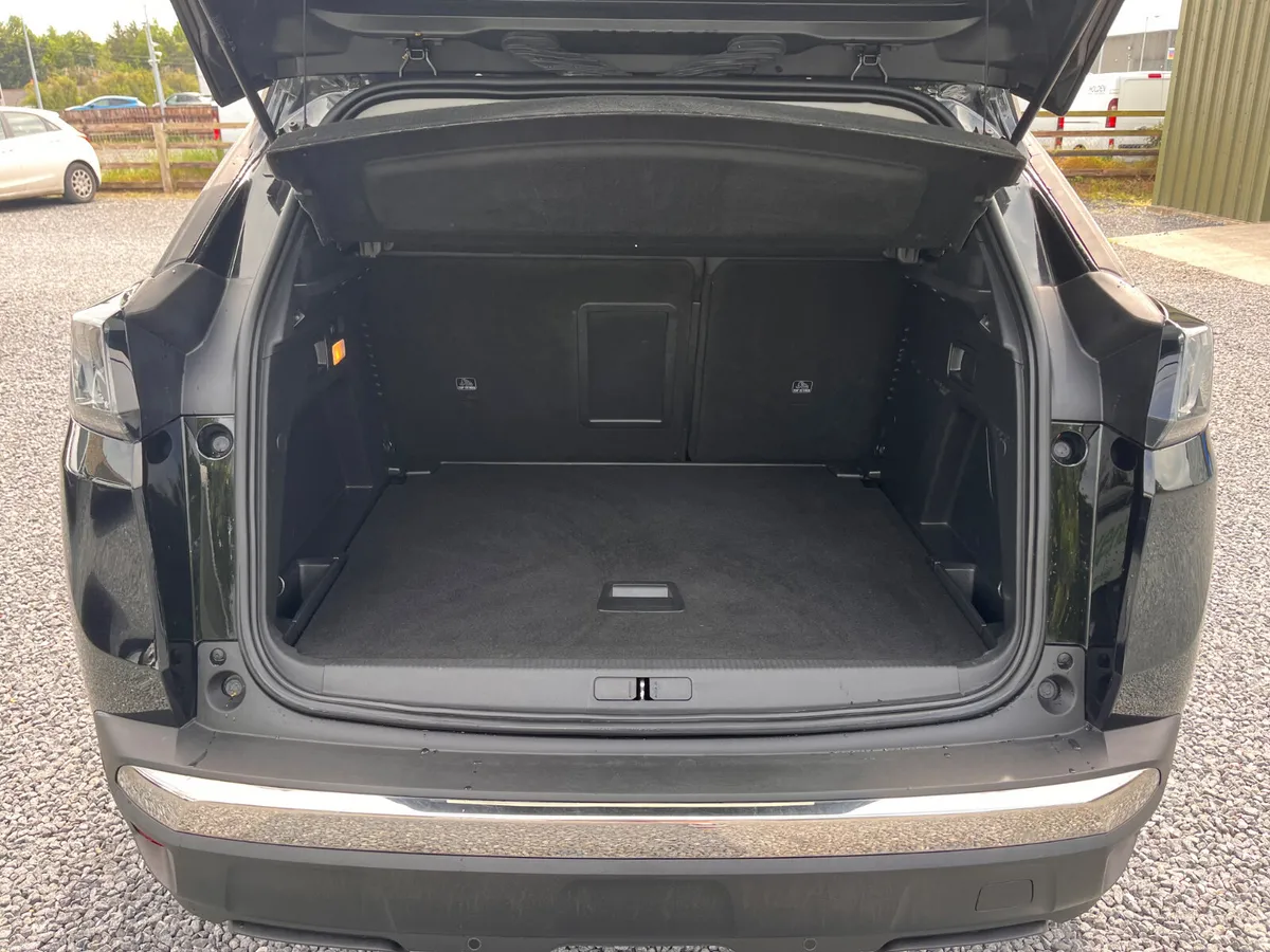 Peugeot 3008 Allure 1.2 PureTech Auto (New NCT) - Image 6