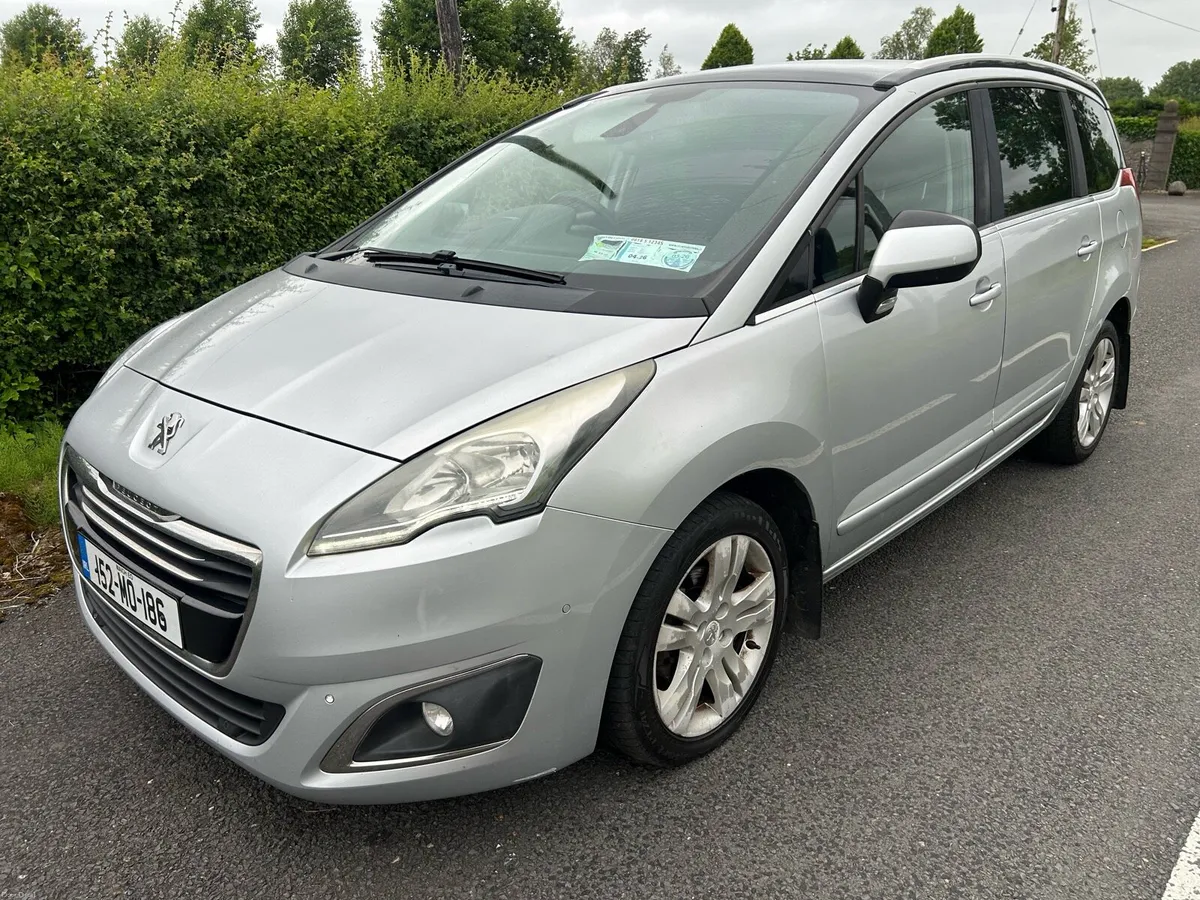 Peugeot 5008 7 seater 2015 - Image 2