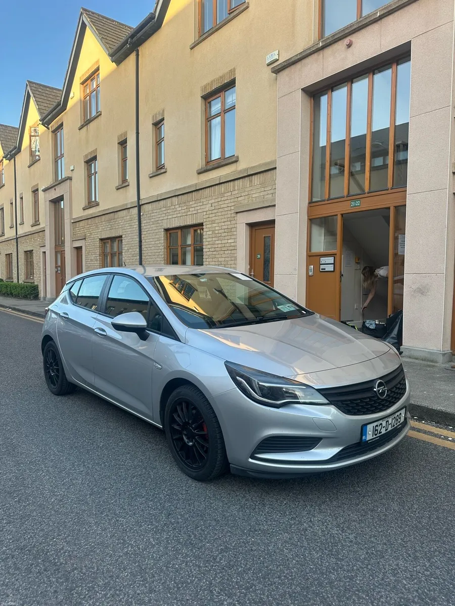 Opel Astra 2016 1.4 petrol (non turbo)150k - Image 1