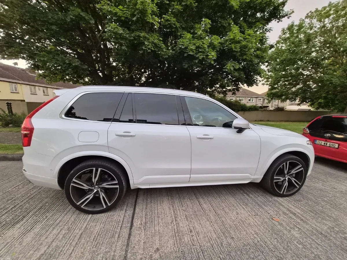 2016 Volvo XC90 T8 R-Design. Only 74,000 Kms! - Image 1